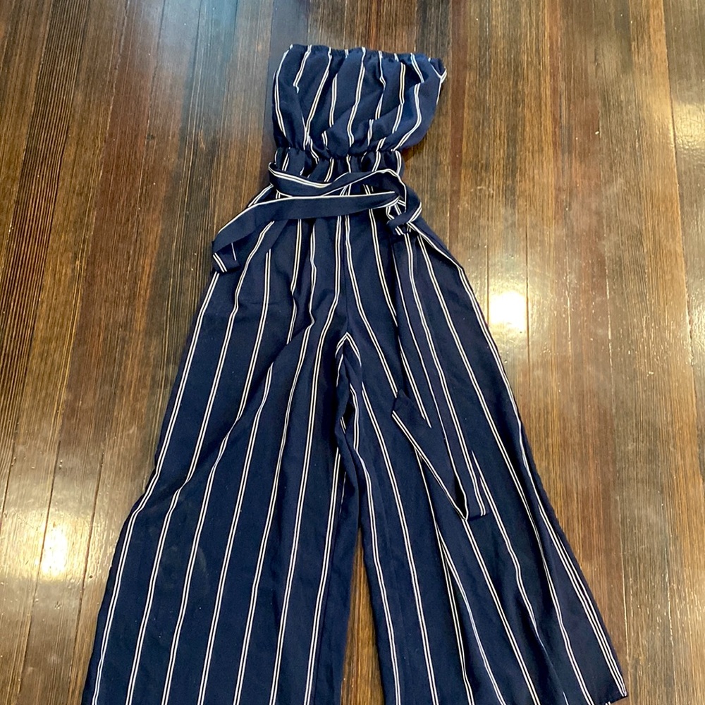 Tilly’s Navy and white striped